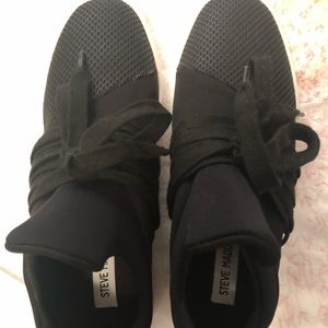 Steve Madden Black Tennis Shoes
